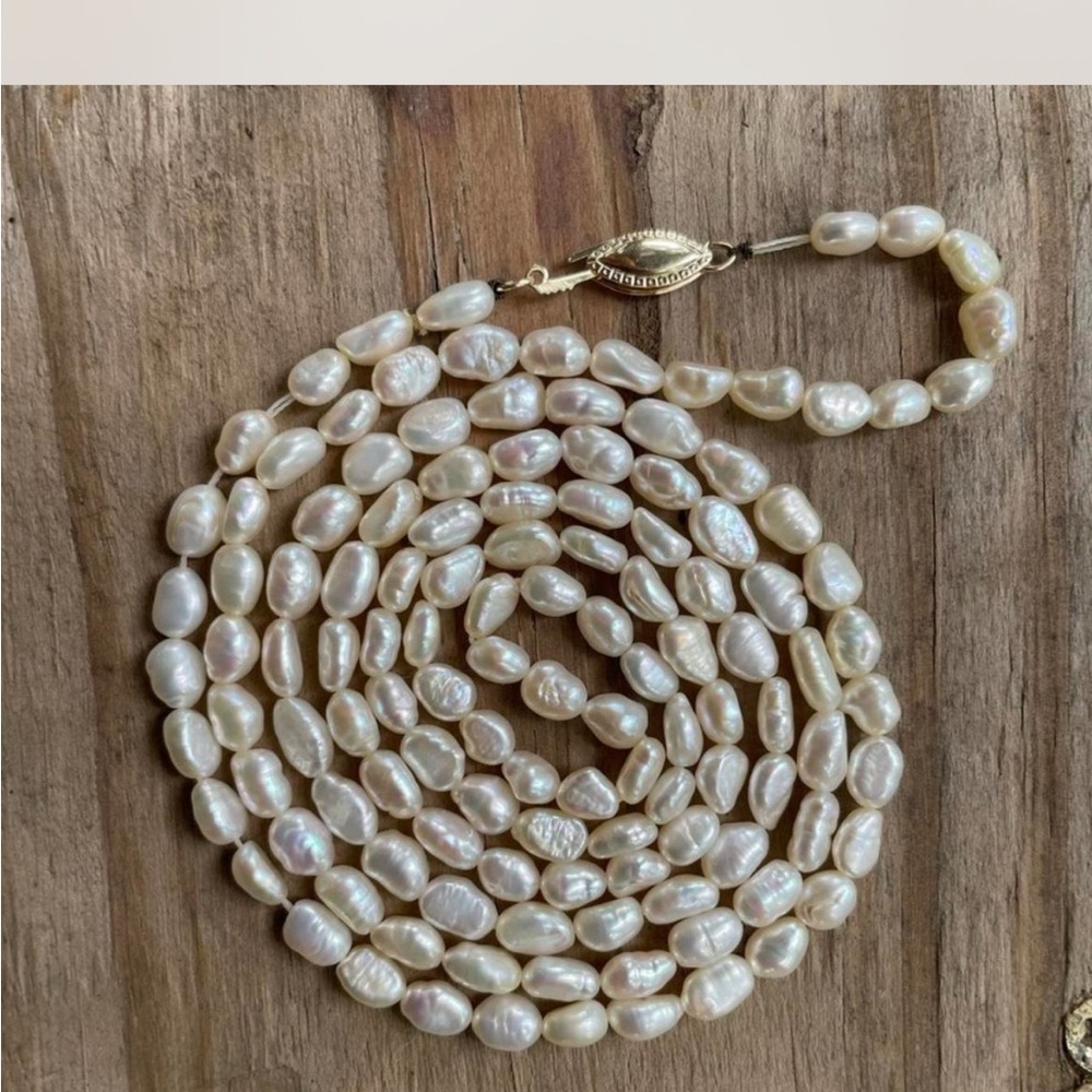 14k Freshwater Cream Pearl Seed Necklace